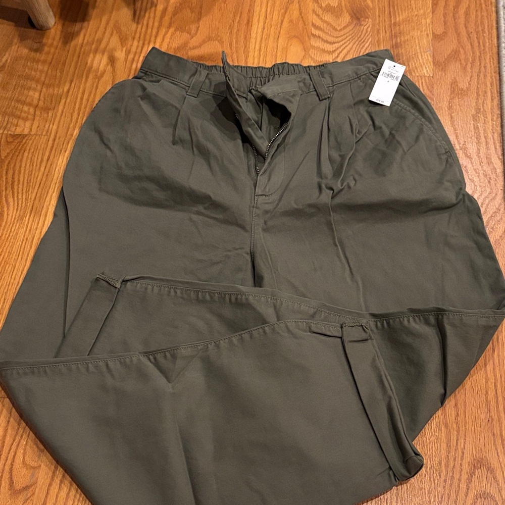 GAP Olive Green Women's Pants